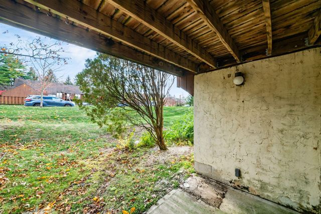 4957 Wintersong Lane, 8, Westerville, OH 43081