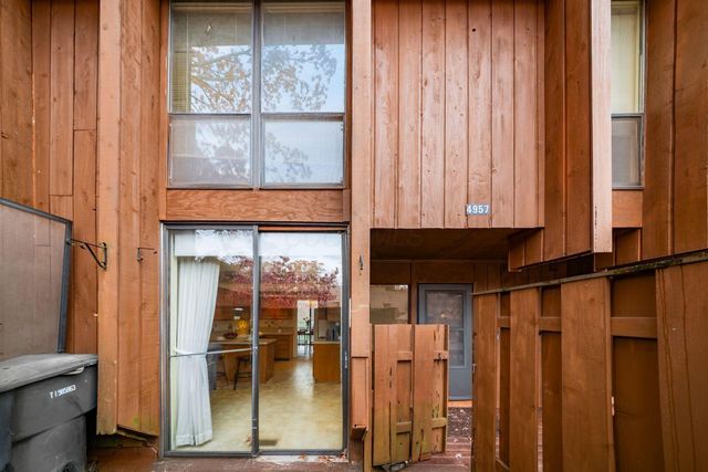 4957 Wintersong Lane, 8, Westerville, OH 43081