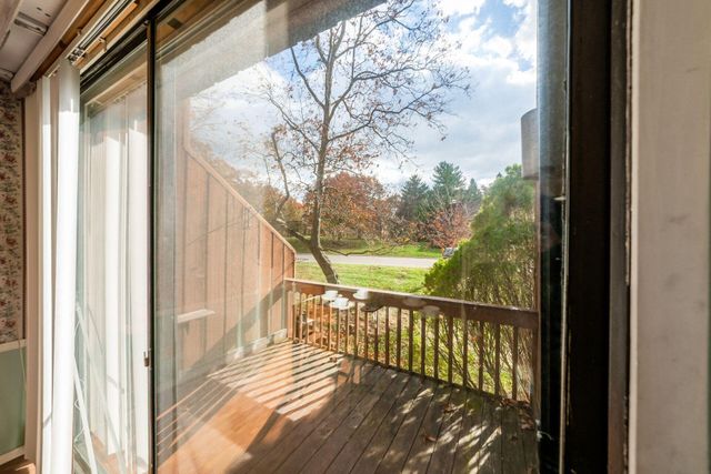 4957 Wintersong Lane, 8, Westerville, OH 43081