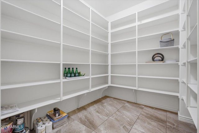 3374 E ASTER Drive, Chandler, AZ 85286