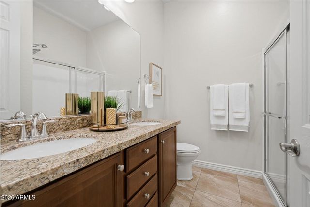 3374 E ASTER Drive, Chandler, AZ 85286