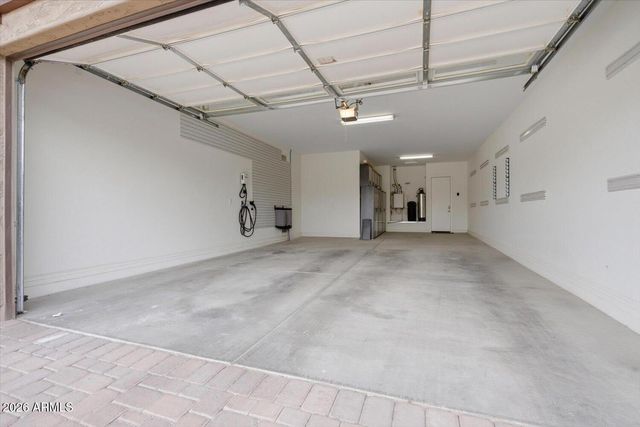 3374 E ASTER Drive, Chandler, AZ 85286