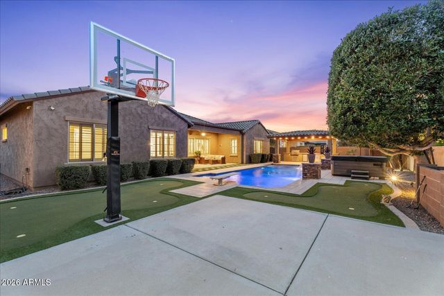 3374 E ASTER Drive, Chandler, AZ 85286