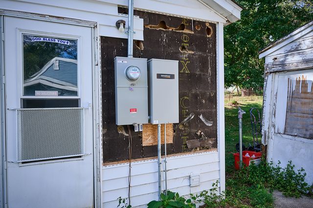 709 E 27th Street S, Newton, IA 50208