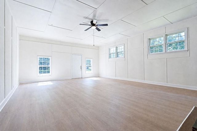 1407 Casey Creek Rd, Chesnee, SC 29323