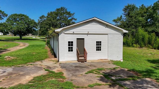 1407 Casey Creek Rd, Chesnee, SC 29323