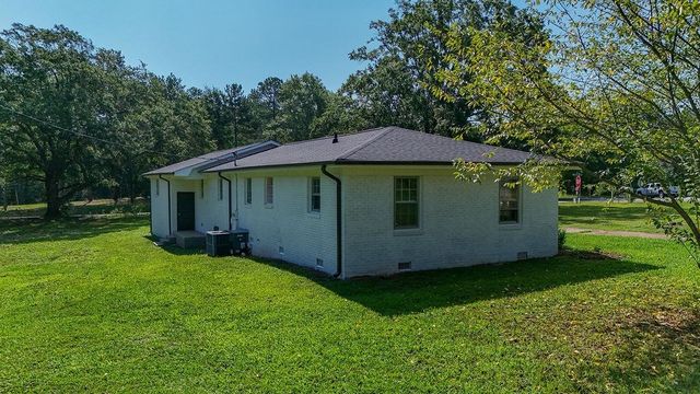 1407 Casey Creek Rd, Chesnee, SC 29323
