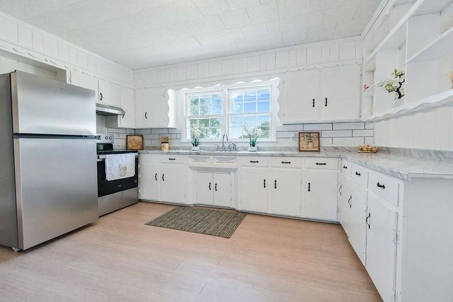 1407 Casey Creek Rd, Chesnee, SC 29323