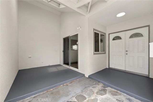 8938 Gothic Avenue, North Hills, CA 91343