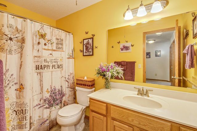 3143 Frontier Drive, Woodbury, MN 55129