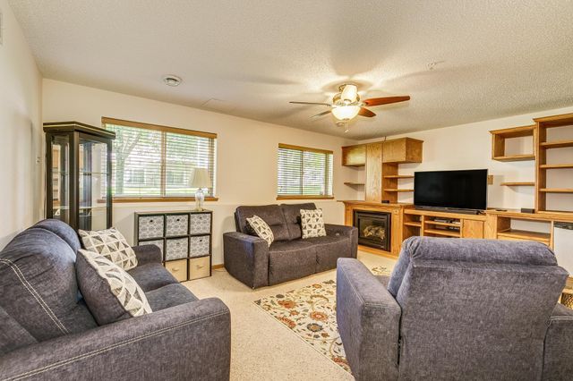 3143 Frontier Drive, Woodbury, MN 55129