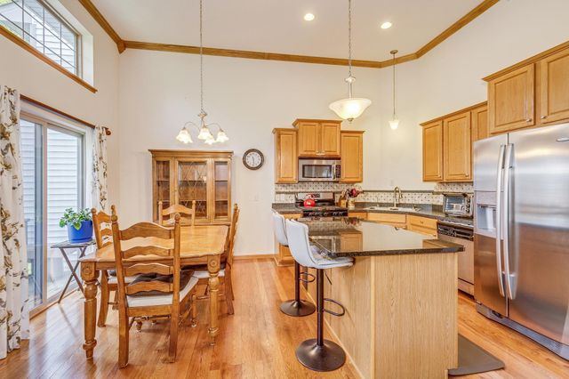 3143 Frontier Drive, Woodbury, MN 55129