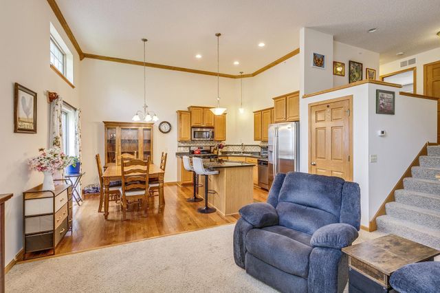 3143 Frontier Drive, Woodbury, MN 55129