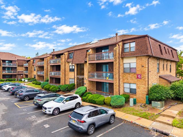 1507 Raspberry Court, Edison, NJ 08817