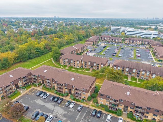 1507 Raspberry Court, Edison, NJ 08817