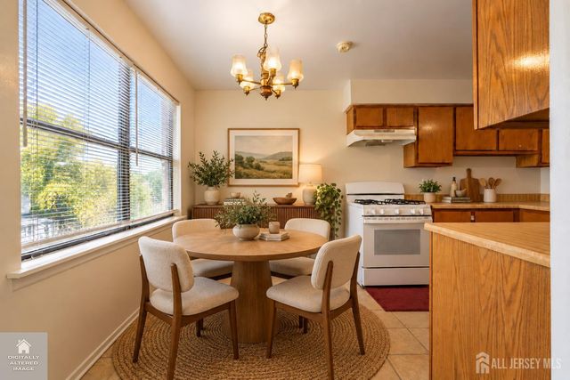1507 Raspberry Court, Edison, NJ 08817