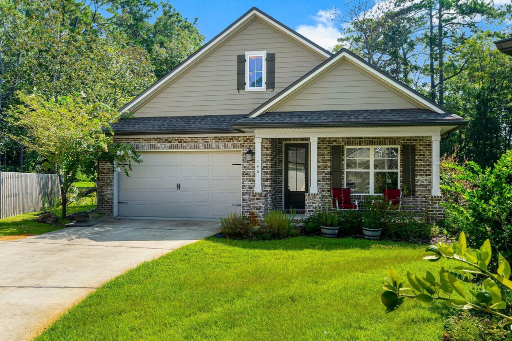 140 Pintail Boulevard, Freeport, FL 32439