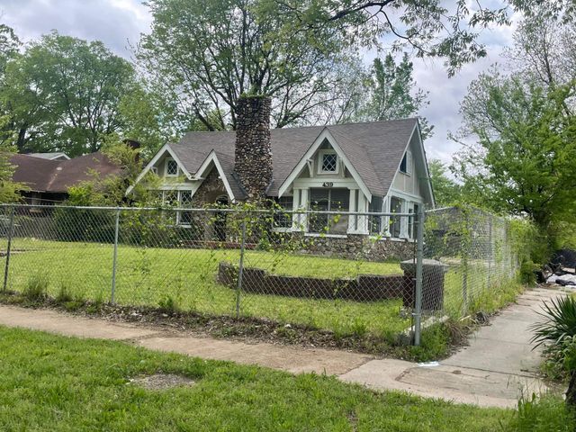 439 S PARKWAY AVE, Memphis, TN 38106