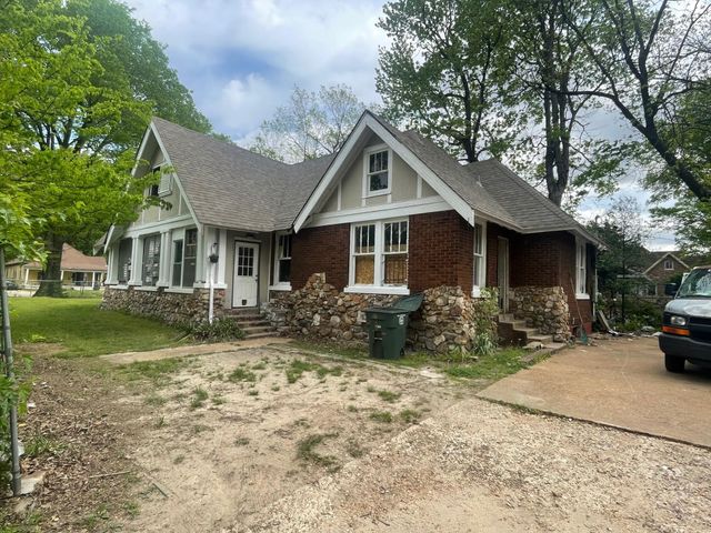 439 S PARKWAY AVE, Memphis, TN 38106