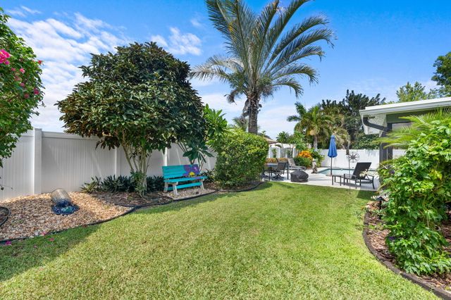2529 NW 32nd Street, Boca Raton, FL 33434