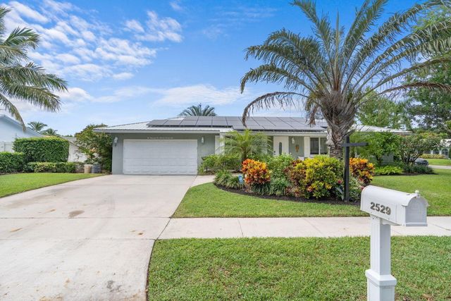 2529 NW 32nd Street, Boca Raton, FL 33434