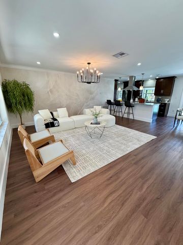 2529 NW 32nd Street, Boca Raton, FL 33434