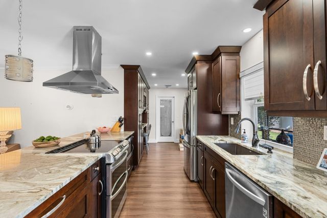 2529 NW 32nd Street, Boca Raton, FL 33434