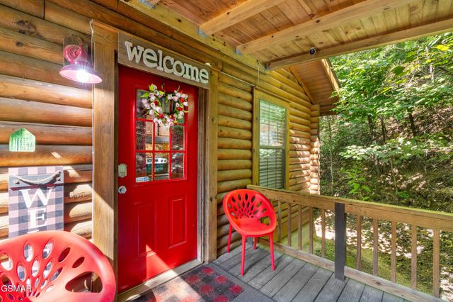 1284 Laurel Lick Rd Apt 2, Sevierville, TN 37862