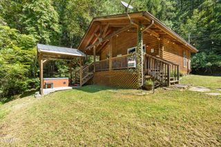 1284 Laurel Lick Rd Apt 2, Sevierville, TN 37862