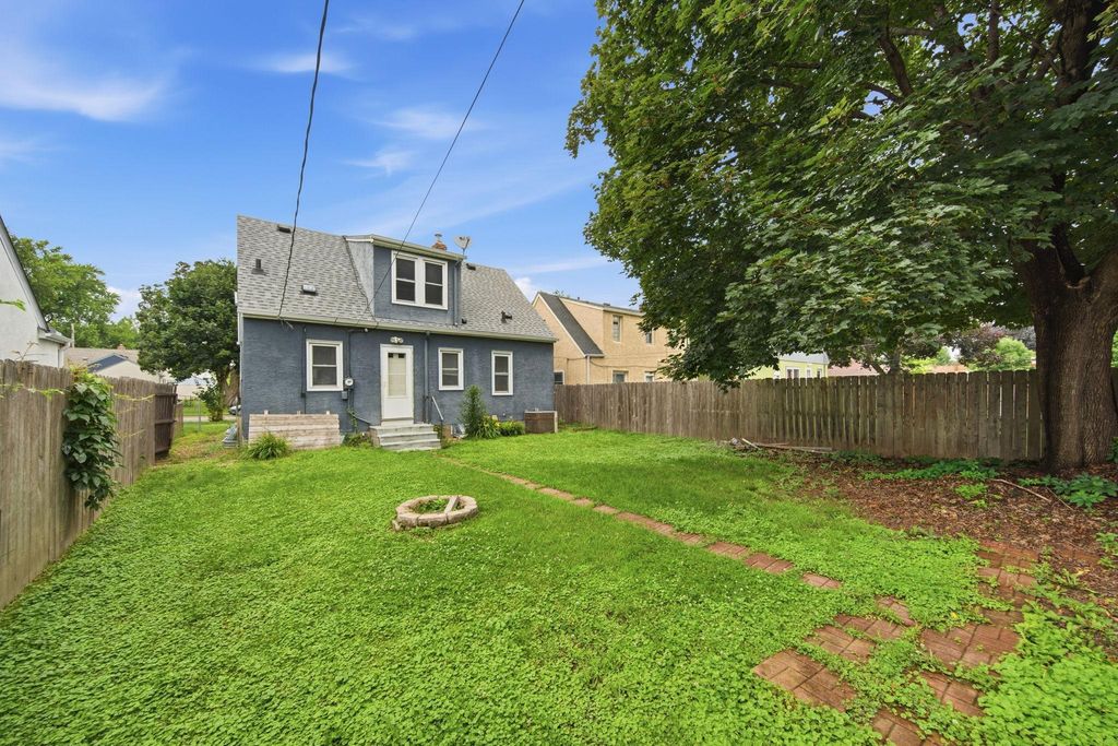 1828 Bush Avenue E, Saint Paul, MN 55119 — photo 5