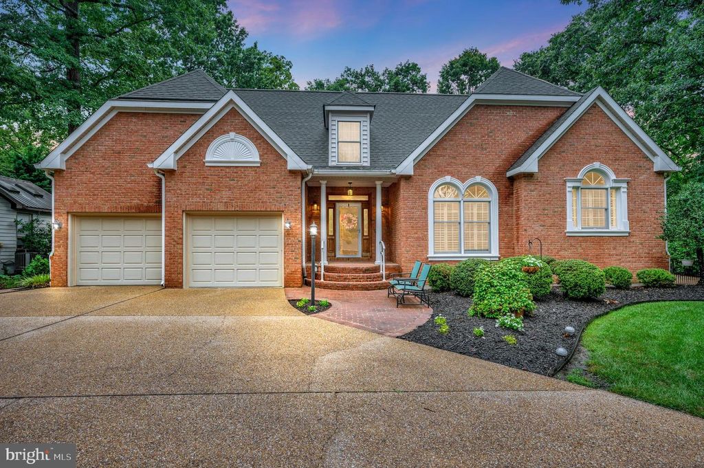 105 MARBLE CT, Locust Grove, VA 22508