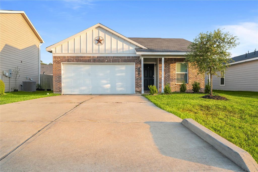 15638 Del Norte Drive, Conroe, TX 77306