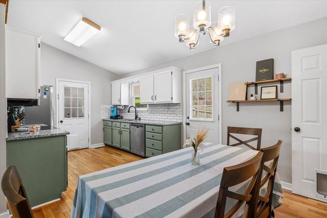 63 Debra Lane, Ringgold, GA 30736