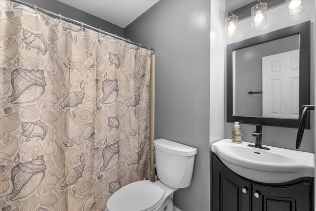 63 Debra Lane, Ringgold, GA 30736