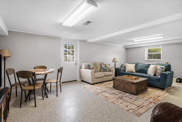 63 Debra Lane, Ringgold, GA 30736