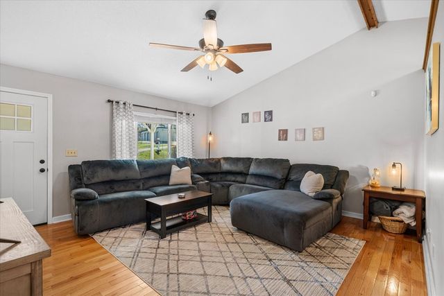 63 Debra Lane, Ringgold, GA 30736