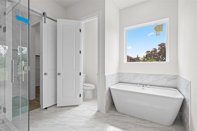 1720 Flintlock Court, Angleton, TX 77515