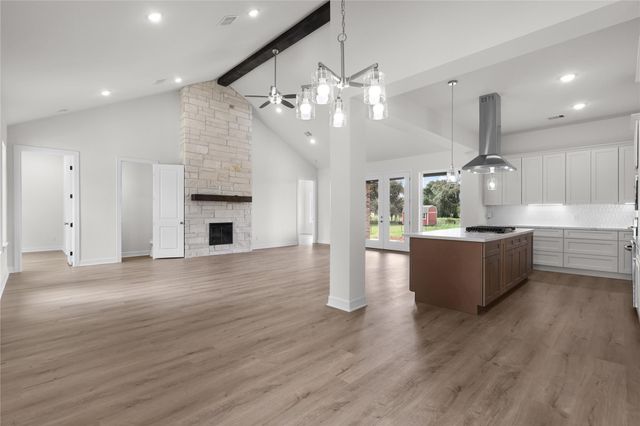 1720 Flintlock Court, Angleton, TX 77515