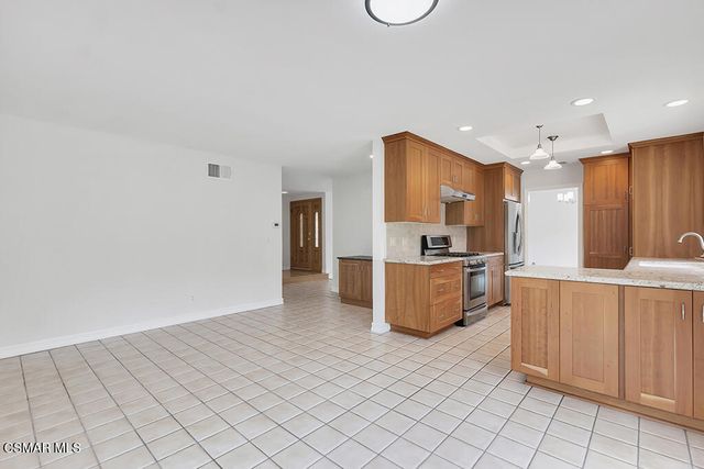 254 Greenmeadow Drive, Thousand Oaks, CA 91320