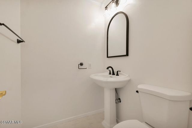 254 Greenmeadow Drive, Thousand Oaks, CA 91320