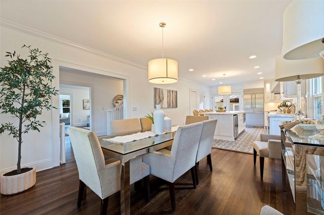 646 17TH AVE NE, St Petersburg, FL 33704