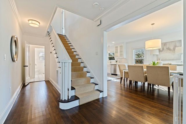 646 17TH AVE NE, St Petersburg, FL 33704