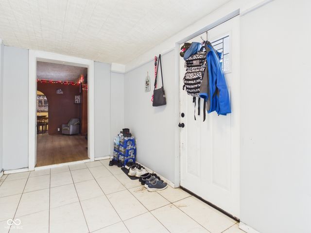 908 Cottage Avenue, Anderson, IN 46012