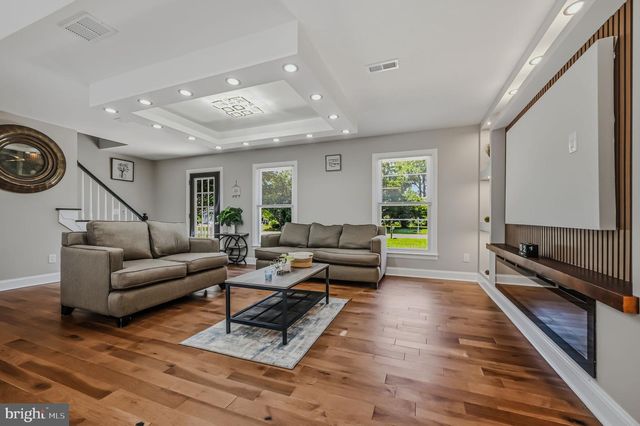 40 W HUNTINGTON CIR, Dover, DE 19901