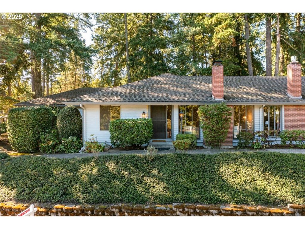 15130 Sw VILLAGE Ln, Beaverton, OR 97007