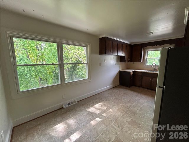 1601 Burnley Road, Charlotte, NC 28210