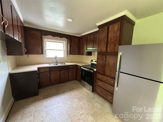 1601 Burnley Road, Charlotte, NC 28210