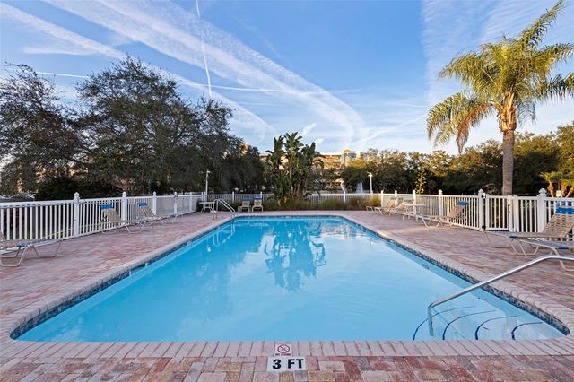 1050 STARKEY ROAD 602, Largo, FL 33771