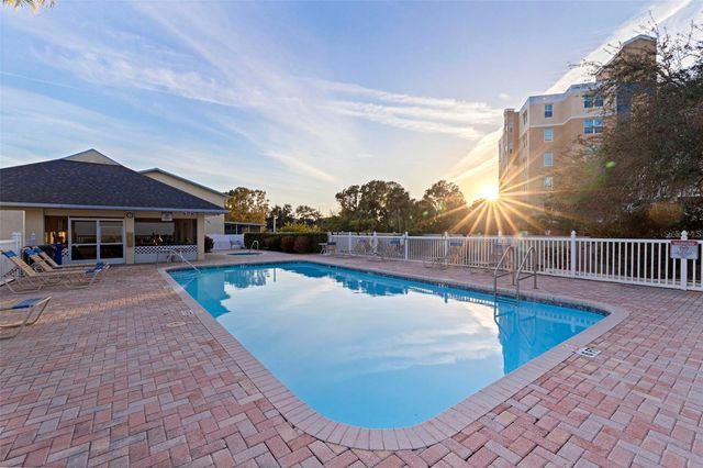 1050 STARKEY ROAD 602, Largo, FL 33771