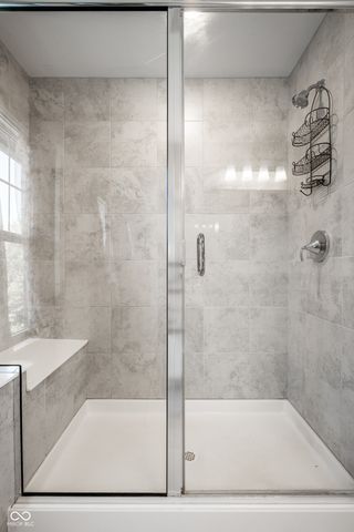 345 Wakefield Way, Zionsville, IN 46077